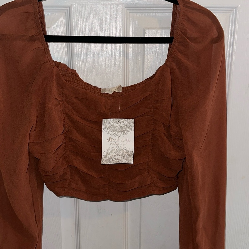 Altar’d State Top rust color sheer sleeves new with tags size M